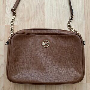 MICHAEL KORS Textured Leather Crossbody Bag
